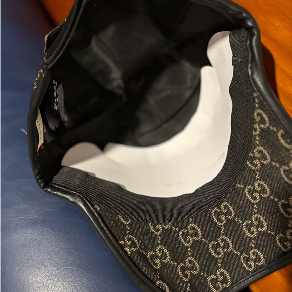 Gucci Black and Gold Monogram Hat - Picture 7 of 11